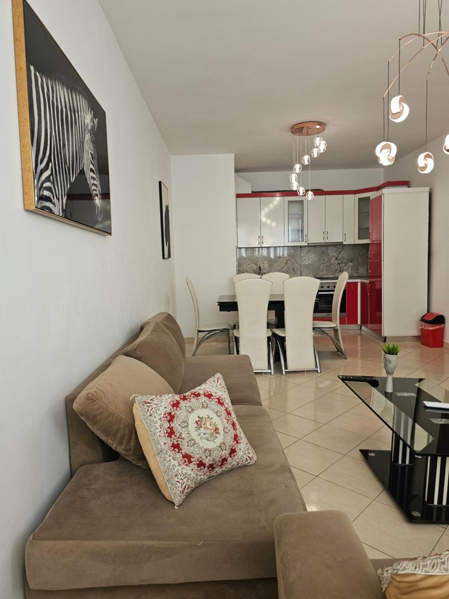 Aura Skanderbeg Square Apartments Tirana Buitenkant foto